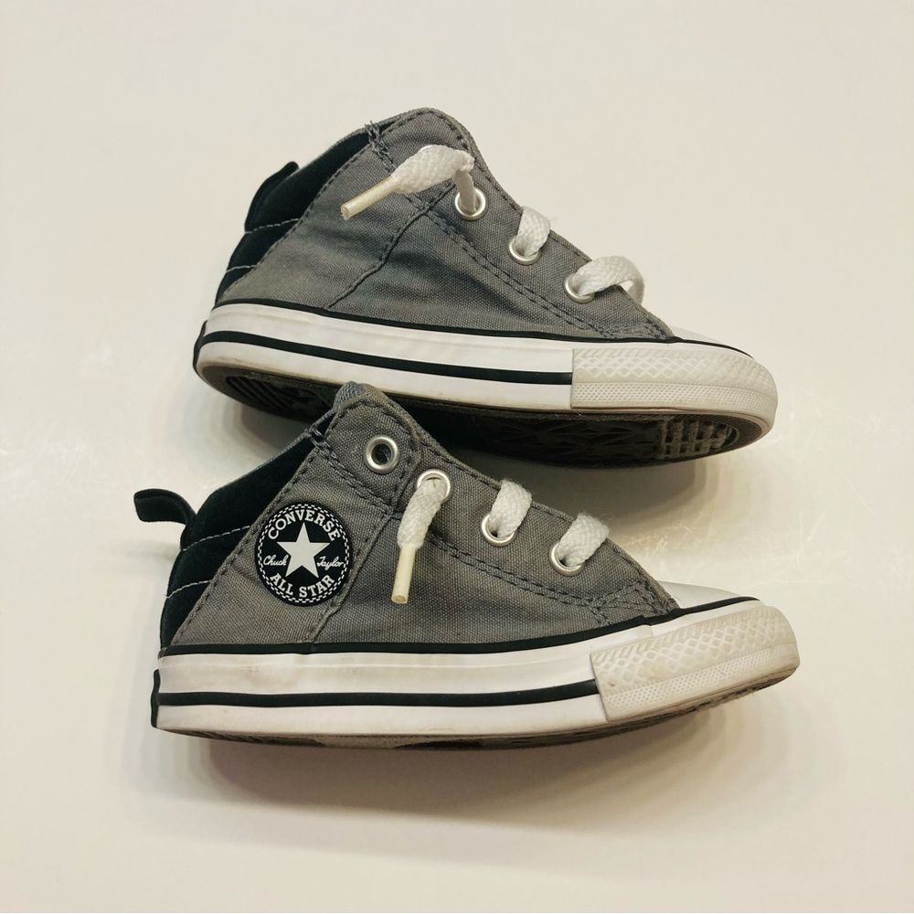 Converse Chuck Taylor Axle‎ Infant Size 6 Grey Black Mid Top Sneakers Canvas